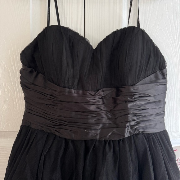 Strapless Sequin Corset Party Dress - Picture 3 of 7